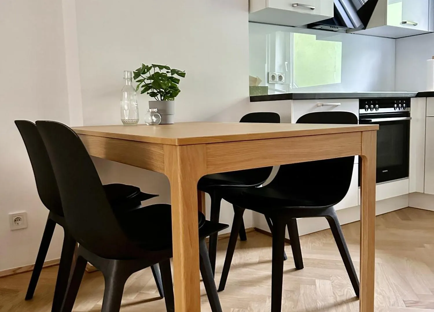 Viviane Paulos Apartment - Stylish Apartment At Wienerberg