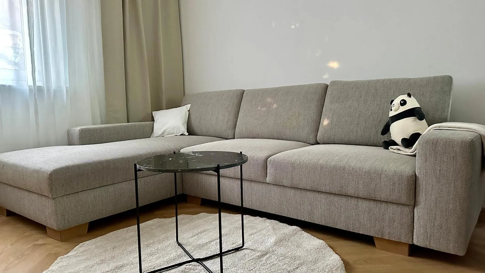 Viviane Paulos Apartment - Stylish Apartment At Wienerberg Austria